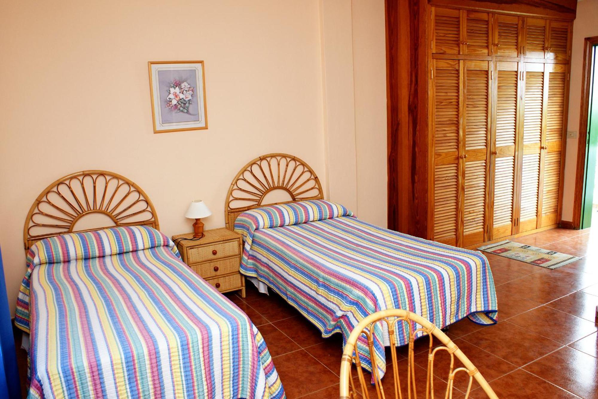 חוף ואיה גראן ריי Apartamentos Nelly חדר תמונה